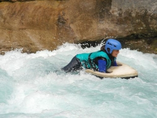  卡斯特拉讷的水流 